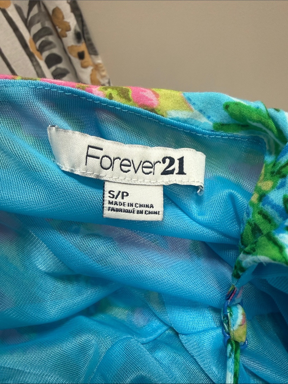 Women’s Forever 21 Colorful Floral Spaghetti Strap Midi Dress. Size S/P - Picture 3 of 8